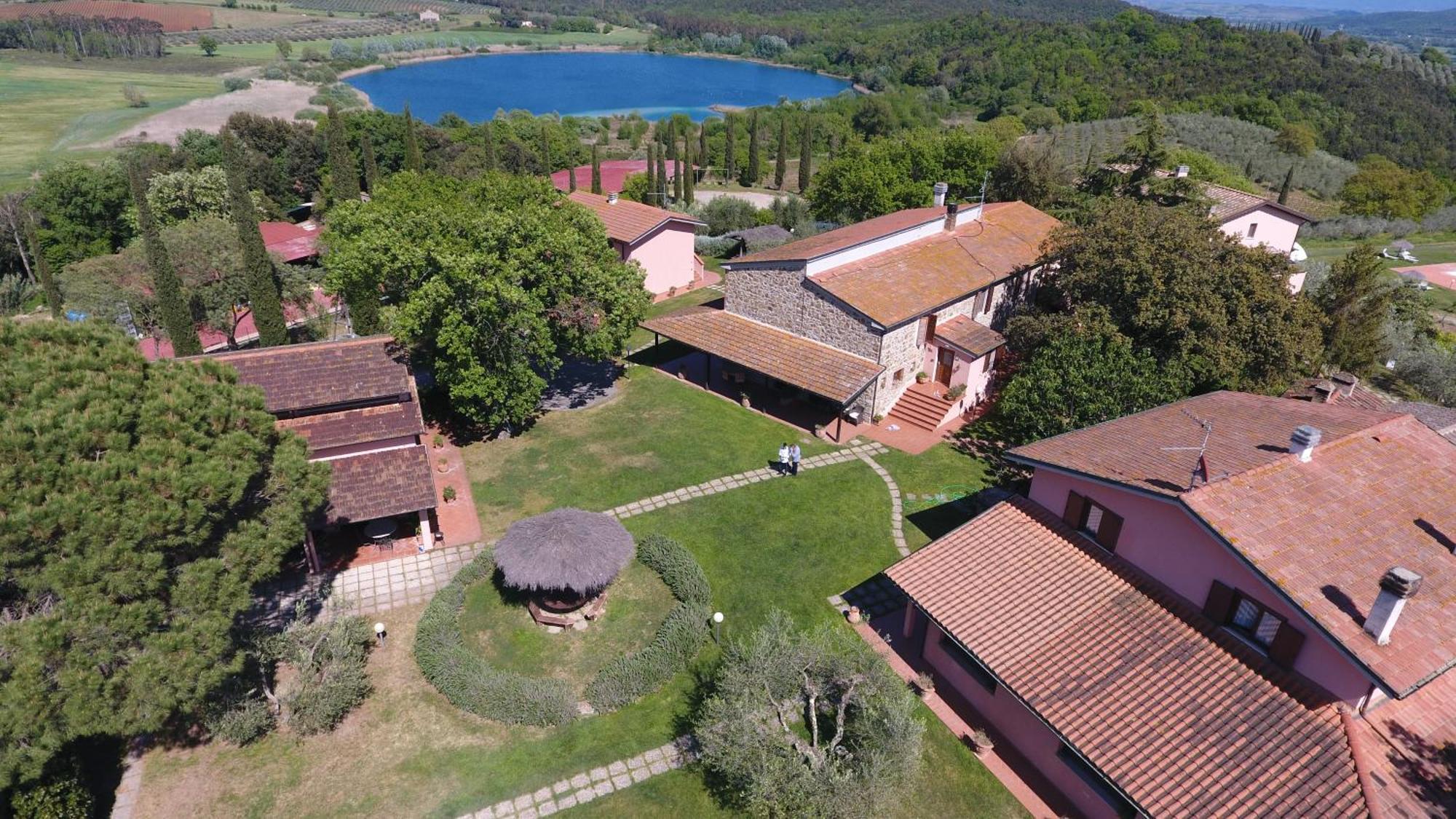 Agriturismo Poggio Corbello Villa La Pesta Exterior photo