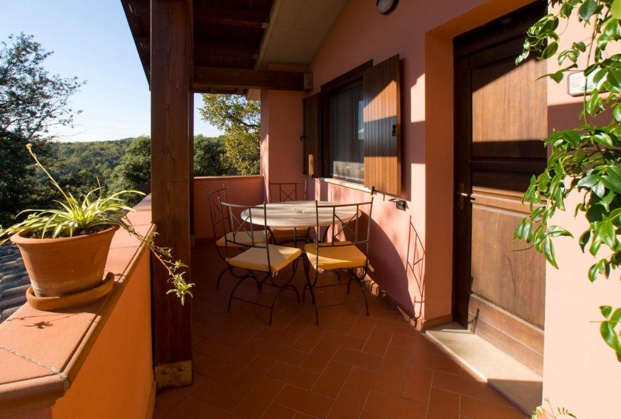 Agriturismo Poggio Corbello La Pesta Exterior photo